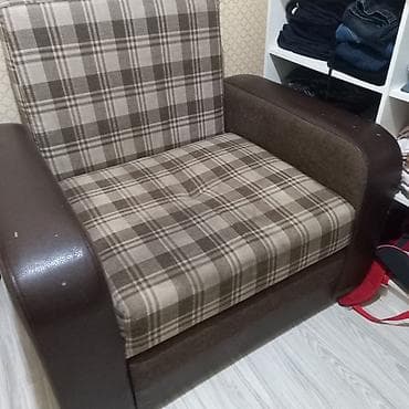 Кресло-кровать, Б/у, Односпальный, Самовывоз, цвет - Коричневый