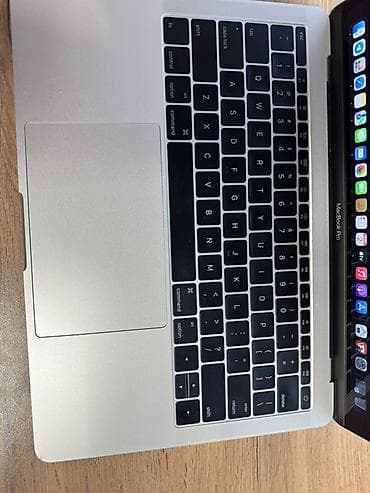 macbook 11: Apple MacBook Pro, серебристый цвет. Компактный алюминиевый корпус — 7