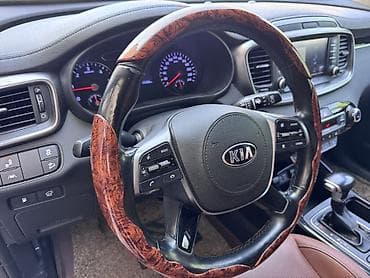 Продажа авто: Kia Sorento: 2018 г., 2 л, Автомат, Дизель, Кроссовер — 8