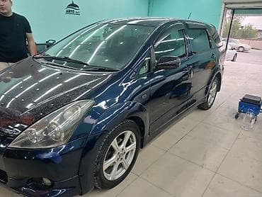 Toyota WISH: 2003 г., 2 л, Бензин, Минивэн