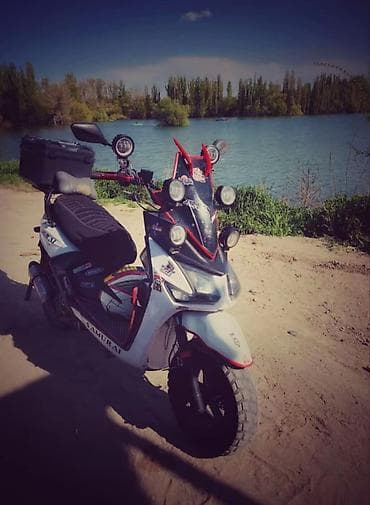скутер мах: Скутеретта 150 куб. см, Бензин — 5