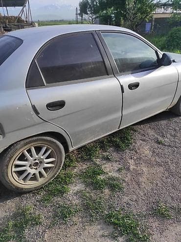 кузов авто: Daewoo Lanos: 1999 г., 1.6 л, Автомат, Бензин, Седан — 7