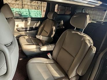 мерс 200 с: Kia Carnival: 2019 г., 2.2 л, Автомат, Дизель, Минивэн — 4