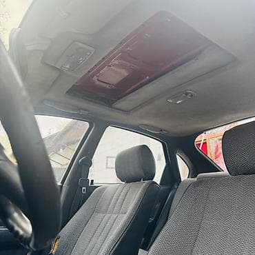 step: Toyota Corolla: 1992 г., 1.6 л, Ручные, Бензин, Хэтчбэк — 8