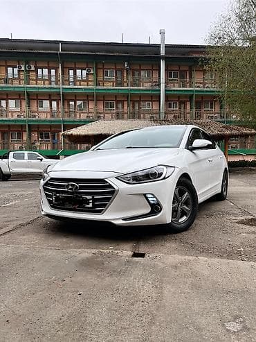 Hyundai Avante: 2016 г., 1.6 л, Автомат, Бензин, Седан