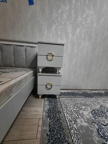 1 комната с мебелью полностью: Двуспальная кровать, С мягким изголовьем, длина - 200 см — 2