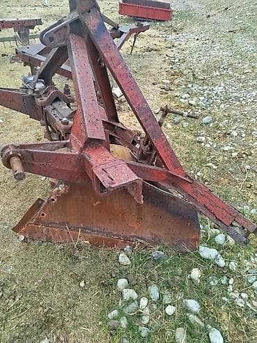 эксковатор токмок: Зерноочиститель зернометатель См-4 Отвал-рыхлитель (V-образный) для — 2