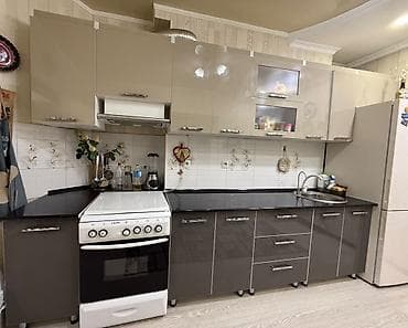 Продается кухонная гарнитура. Газ и плита отдельно продается! at lalafo.kg Продается кухонная гарнитура. Газ и плита отдельно продается!