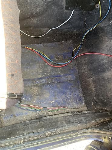 электромобиль лабо: ВАЗ (ЛАДА) 2105: 1999 г., 1.4 л, Ручные, Бензин, Универсал — 6