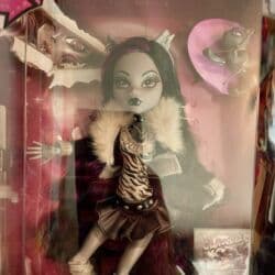 фарфоровая кукла купить: Продаю коллекционную куклу монстерхай из серии Haunt Couture Спектра — 16