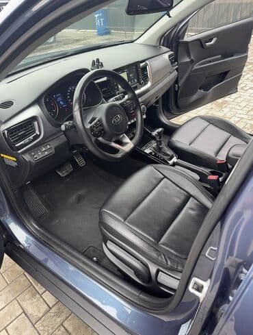 гольф дизель: Kia Stonic: 2018 г., 1.6 л, Автомат, Дизель, Хэтчбэк — 6