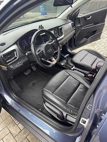 Продажа авто: Kia Stonic: 2018 г., 1.6 л, Автомат, Дизель, Кроссовер — 5