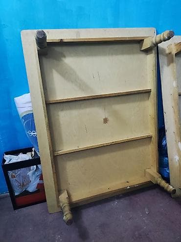 Стол беттери: Үстөлдүн үстүңкү бөлүгү, Жыгач — 3