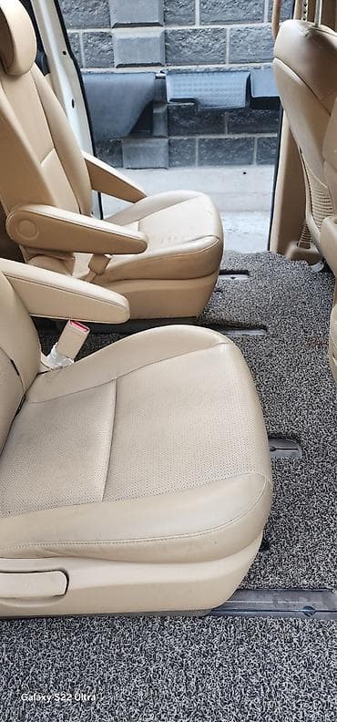 киа карнавал: Kia Carnival: 2019 г., 2.2 л, Автомат, Дизель, Минивэн — 5