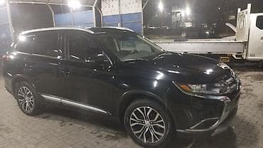 Mitsubishi: Mitsubishi Outlander: 2018 г., 2.4 л, Вариатор, Бензин, Кроссовер — 3