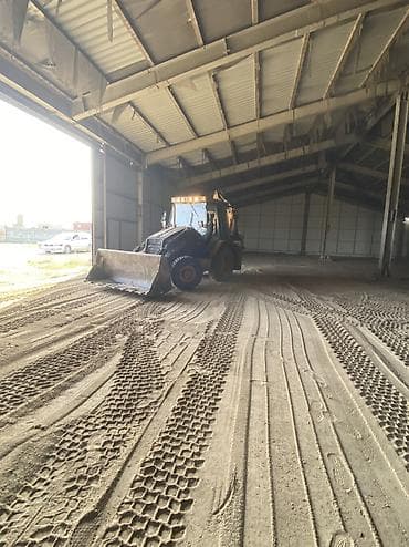 эксковатор кат: 🚜Услуги экскаватора погрузчик 🛠️земляный работа 📏септик • траншеи • — 1
