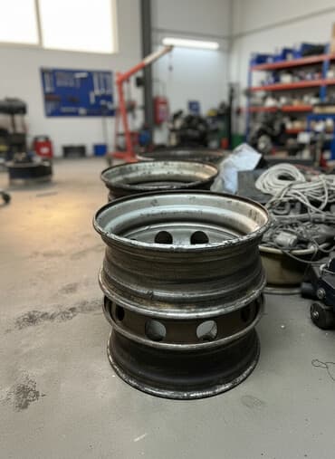 шины на ниву р16: Литые Диски R 22,5 Комплект, отверстий - 10 — 1