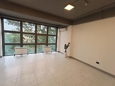 Сдаются офисы кабинеты: 32кв.м. по 800 $ 28 кв. м.по 700 $ 13 — 1