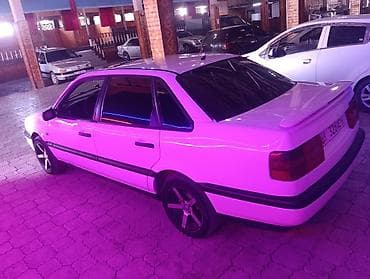Volkswagen Passat: 1996 г., 1.8 л, Механика, Газ, Седан — 1