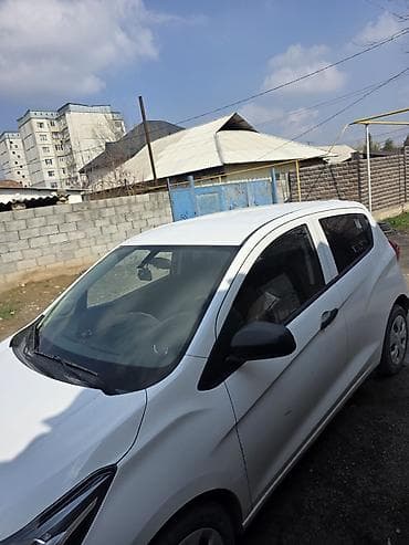 mini kuper: Chevrolet Spark: 2017 г., 1 л, Автомат, Бензин, Хэтчбэк — 6