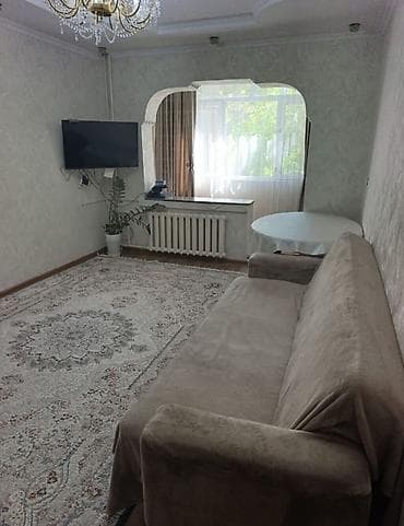 Продается дом 4 комнаты. S=80m2. Участок 8 сот. Цена 155т.$. Торг при
