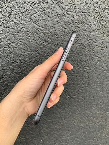 iphone 6s 32: IPhone 11, Черный — 3