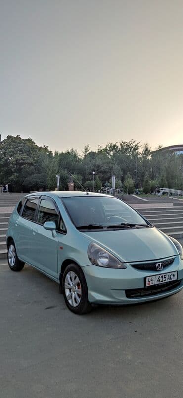 мотор коробка на фит: Honda Fit: 2002 г., 1.4 л, Вариатор, Бензин, Хэтчбэк — 1