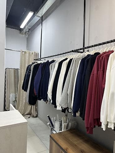 блинный бизнес: Продается готовый бизнес магазин одежды, находится в тц бум, Фрунзе — 4
