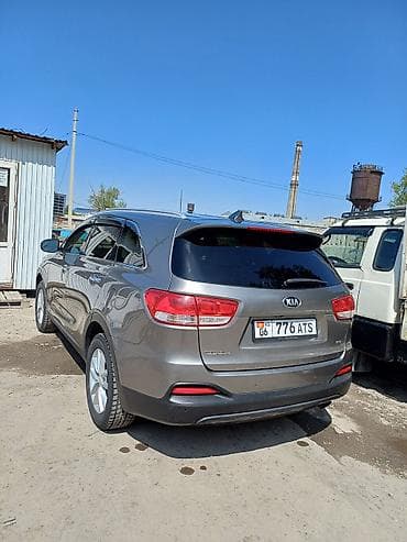 Kia Sorento: 2017 г., 2.5 л, Автомат, Бензин, Внедорожник at lalafo.kg Kia Sorento: 2017 г., 2.5 л, Автомат, Бензин, Внедорожник