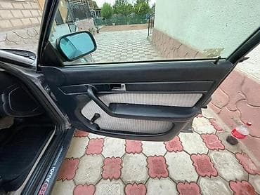 mini coper: Audi S4: 1992 г., 2 л, Механика, Бензин, Седан — 7