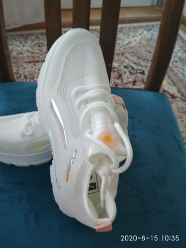 прокат мужских костюмов [возьми на прокат] бишкек фото: Кроссовки .
Размер 35.
Женские — 5