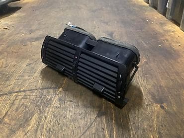 х5: Центральный воздуховод на БМВ х5 Е53 В отличном состоянии, очень — 2