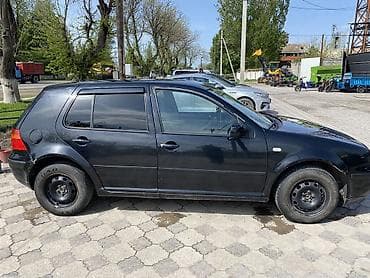 для такси авто: Volkswagen Golf: 2001 г., 1.6 л, Бензин, Хэтчбэк — 2