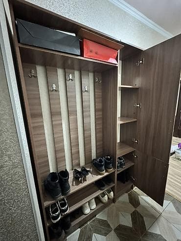 икеа икея ikea: Прихожая модульная, цвет — тёплый орех/дуб. Габариты на фото: высота — 4