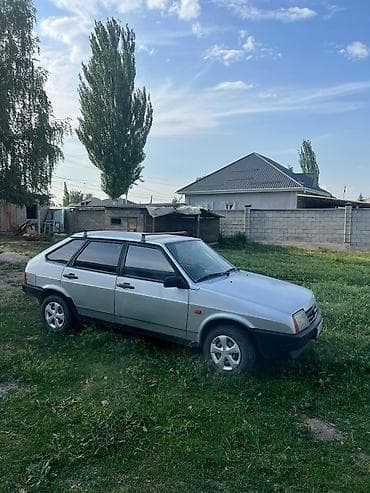 low ll: ВАЗ (ЛАДА) 2109: 2001 г., 1.6 л, Механика, Хэтчбэк — 2
