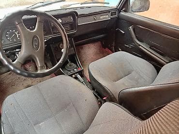 вентиля: ВАЗ (ЛАДА) 2105: 2007 г., 1.6 л, Механика, Бензин, Седан — 10