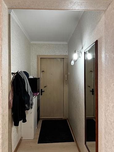 100000: 3 комнаты, 58 м², 10 мкр 104 серия, 4 этаж, Старый ремонт — 5