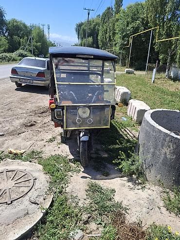 Легкий грузовик, До 1 т, Б/у at lalafo.kg Легкий грузовик, До 1 т, Б/у