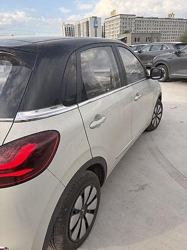 byd e9: Электромобиль Wuling Bingo (5 дверей, хэтчбек) Основные — 7