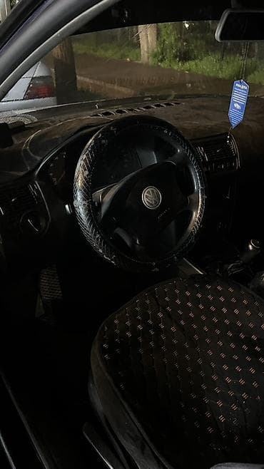 на венто гольф пассат оригинал: Volkswagen Golf: 2003 г., Механика, Бензин, Хэтчбэк — 3