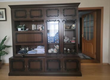 мебель горка: Гарнитур для зала, Шкаф, Дерево, цвет - Коричневый — 1