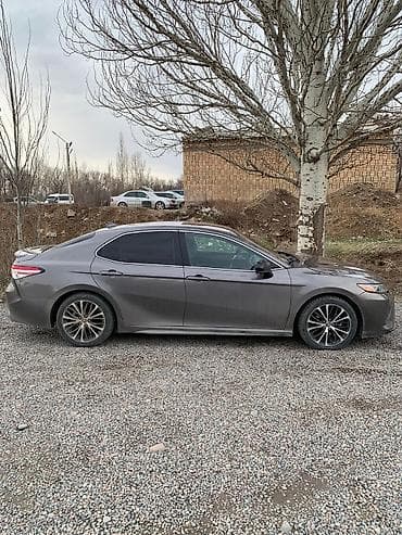 mini car: Toyota Camry: 2019 г., Автомат, Бензин, Седан — 4