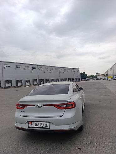 Продажа авто: Renault SM6: 2022 г., 2 л, Автомат, Газ, Седан — 4
