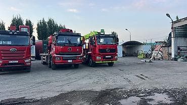 Услуги спецтехники: кран-манипуляторы и автовышка - Парк из