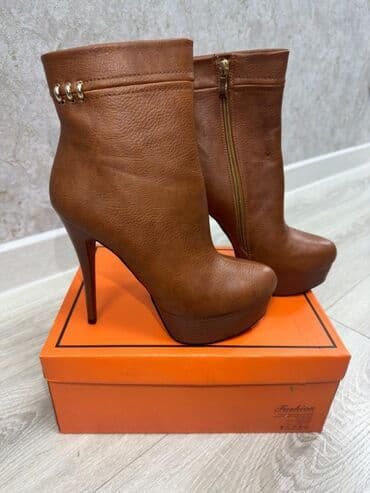 Атайын кийим: Батинкелер, 39, Жаңы, түсү - Күрөң, Өзү алып кетүү — 1