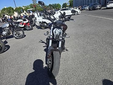 мт 09: Benelli 502C — городской power-cruiser с выразительным дизайном и — 3