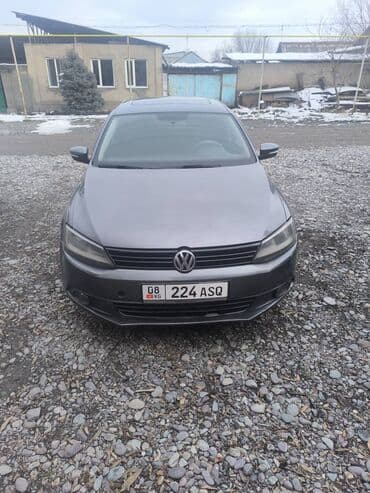 bud e5: Volkswagen Jetta: 2011 г., Бензин, Седан — 7