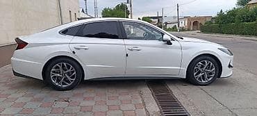 Продажа авто: Hyundai Sonata: 2019 г., 2 л, Автомат, Газ, Седан — 3