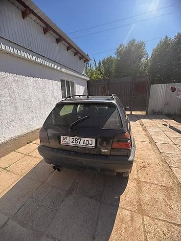 grandeur hg: Volkswagen Golf: 1992 г., Механика, Хэтчбэк — 3