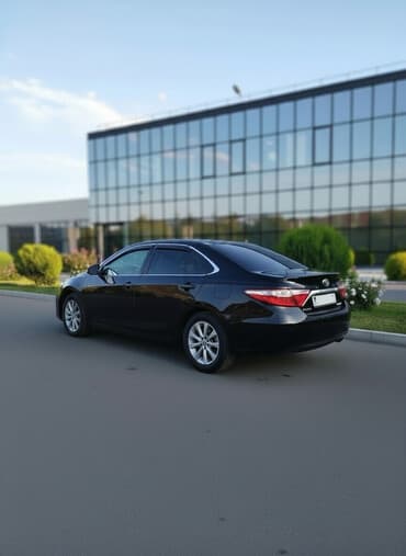 купить тойоту альфард в рассрочку в бишкеке: Toyota Camry: 2016 г., 2.5 л, Автомат, Гибрид, Седан — 1